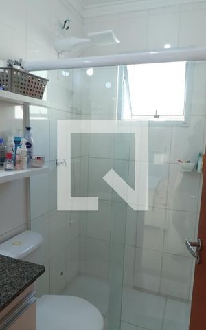 Casa de condomínio à venda com 132m², 3 quartos e 3 vagasBanheiro da Suíte