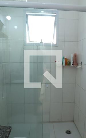 Casa de condomínio à venda com 132m², 3 quartos e 3 vagasBanheiro da Suíte