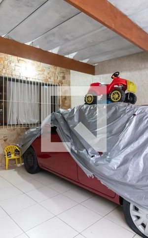 Casa à venda com 200m², 3 quartos e 2 vagasGaragem