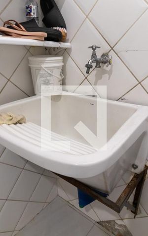 Casa à venda com 200m², 3 quartos e 2 vagasÁrea de Serviço