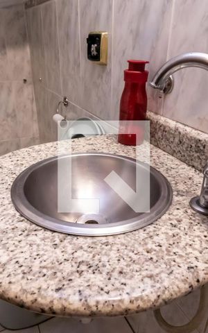 Casa à venda com 200m², 3 quartos e 2 vagasLavabo