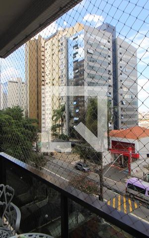Apartamento à venda com 170m², 4 quartos e 2 vagasSala - Varanda