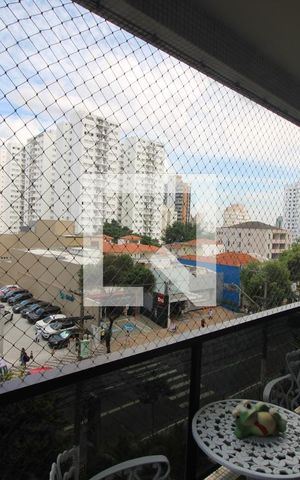 Apartamento à venda com 170m², 4 quartos e 2 vagasSala - Varanda