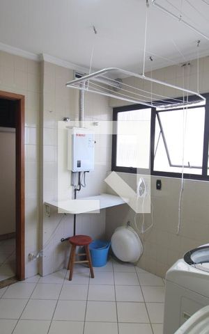 Apartamento à venda com 170m², 4 quartos e 2 vagasÁrea de Serviço
