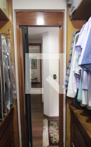 Apartamento à venda com 170m², 4 quartos e 2 vagasSuíte 2 - Closet