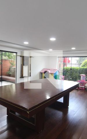 Apartamento à venda com 170m², 4 quartos e 2 vagasÁrea Comum