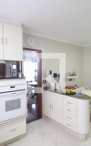 Apartamento à venda com 170m², 4 quartos e 2 vagasCozinha