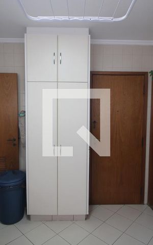 Apartamento à venda com 170m², 4 quartos e 2 vagasÁrea de Serviço