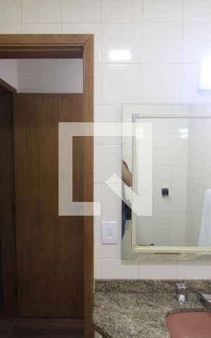 Apartamento à venda com 170m², 4 quartos e 2 vagasBanheiro