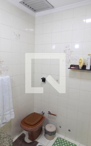 Apartamento à venda com 170m², 4 quartos e 2 vagasBanheiro