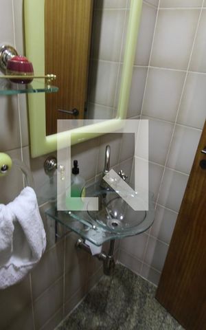 Apartamento à venda com 170m², 4 quartos e 2 vagasBanheiro 2