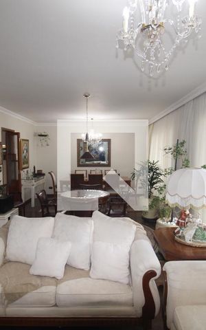 Apartamento à venda com 170m², 4 quartos e 2 vagasSala