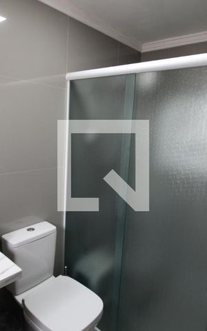 Casa à venda com 200m², 3 quartos e 2 vagasBanheiro 1
