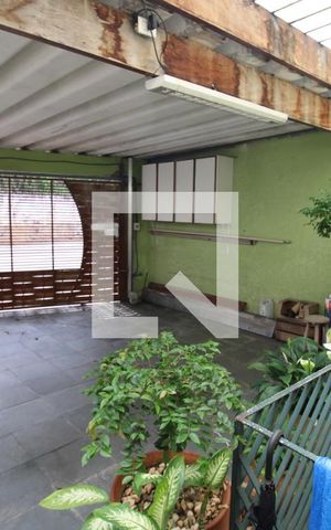 Casa à venda com 200m², 3 quartos e 2 vagasÁrea Comum