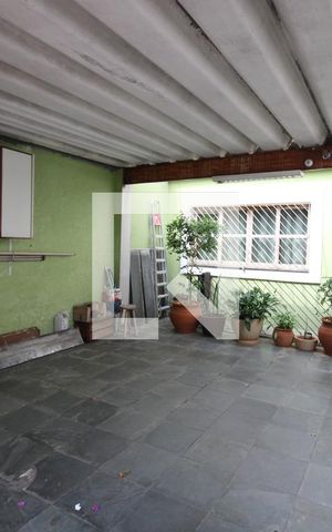 Casa à venda com 200m², 3 quartos e 2 vagasÁrea Comum