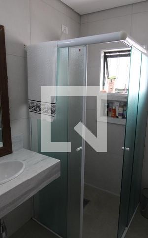 Casa à venda com 200m², 3 quartos e 2 vagasBanheiro 2