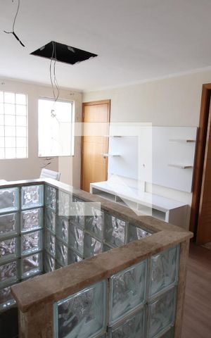 Casa à venda com 200m², 3 quartos e 2 vagasCorredor