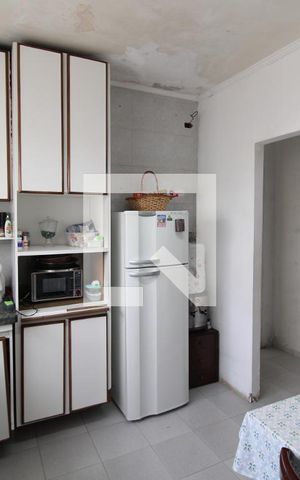 Casa à venda com 200m², 3 quartos e 2 vagasCozinha