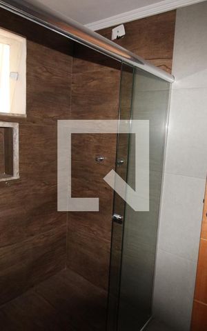 Casa à venda com 200m², 3 quartos e 2 vagasBanheiro 3