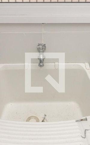 Apartamento à venda com 50m², 2 quartos e sem vaga Apartamento à venda com 50m², 2 quartos e sem vagaLavanderia