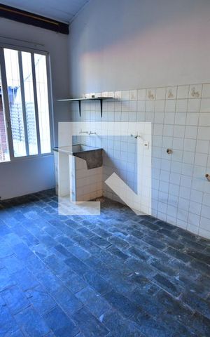 Casa para alugar com 140m², 2 quartos e sem vagaÁrea de serviço