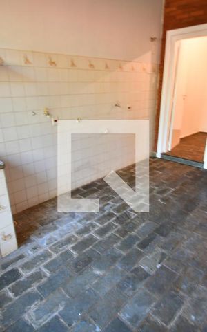Casa para alugar com 140m², 2 quartos e sem vagaÁrea de serviço