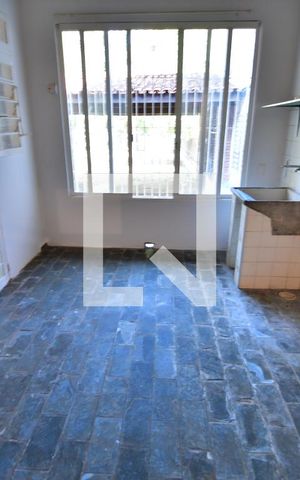 Casa para alugar com 140m², 2 quartos e sem vagaÁrea de serviço