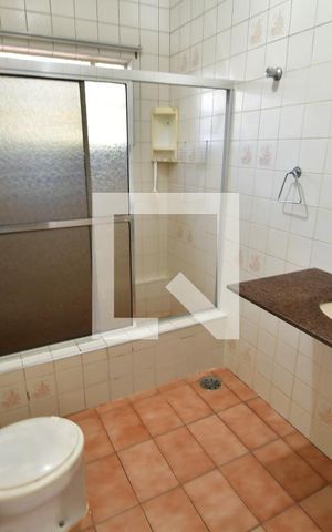 Casa para alugar com 140m², 2 quartos e sem vagaBanheiro
