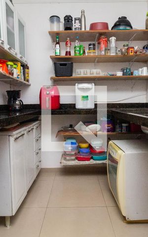 Casa à venda com 90m², 2 quartos e 1 vaga Casa à venda com 90m², 2 quartos e 1 vagaCozinha