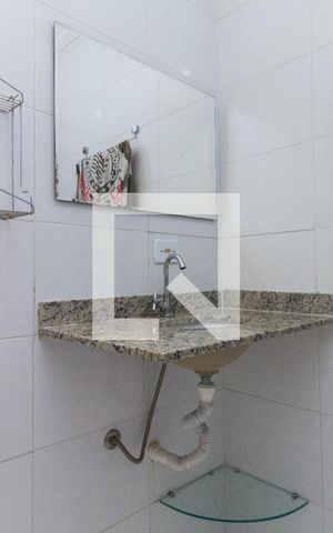 Casa à venda com 90m², 2 quartos e 1 vaga Casa à venda com 90m², 2 quartos e 1 vagaBanheiro da suíte 1
