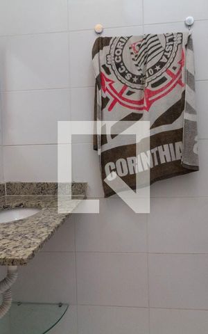 Casa à venda com 90m², 2 quartos e 1 vaga Casa à venda com 90m², 2 quartos e 1 vagaBanheiro da suíte 1