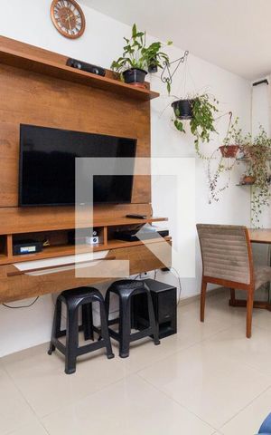 Casa à venda com 90m², 2 quartos e 1 vaga Casa à venda com 90m², 2 quartos e 1 vagaSala