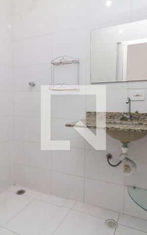 Casa à venda com 90m², 2 quartos e 1 vaga Casa à venda com 90m², 2 quartos e 1 vagaBanheiro da suíte 1
