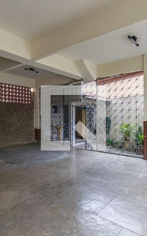 Apartamento para alugar com 60m², 2 quartos e 1 vaga Apartamento para alugar com 60m², 2 quartos e 1 vagaÁrea comum - Salão de festas