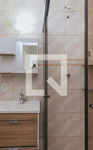 Apartamento para alugar com 56m², 2 quartos e 1 vaga Apartamento para alugar com 56m², 2 quartos e 1 vagaBanheiro