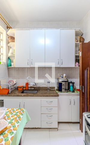 Apartamento à venda com 78m², 2 quartos e sem vagaCozinha