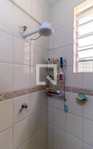 Apartamento à venda com 78m², 2 quartos e sem vagaBanheiro