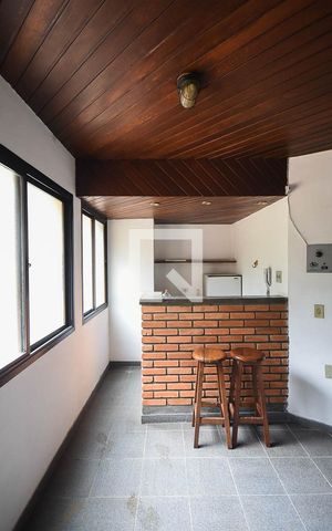 Apartamento à venda com 119m², 3 quartos e 3 vagas Apartamento à venda com 119m², 3 quartos e 3 vagasEspaço Bar