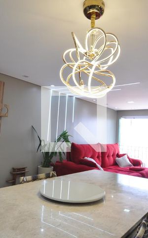 Apartamento para alugar com 80m², 2 quartos e 1 vagaSala