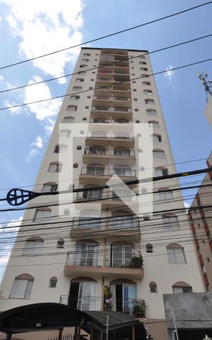 Apartamento para alugar com 80m², 2 quartos e 1 vagaFachada