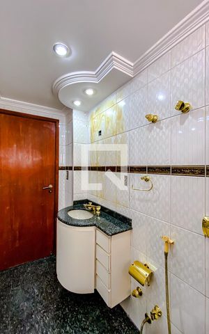 Apartamento à venda com 132m², 3 quartos e 3 vagasBanheiro