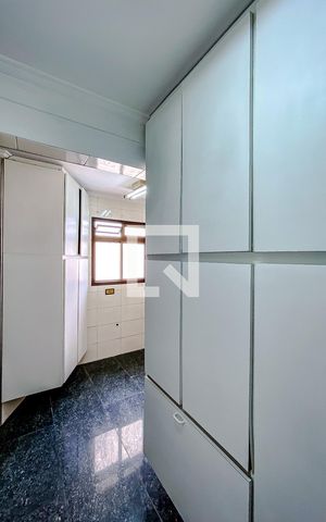 Apartamento à venda com 132m², 3 quartos e 3 vagasDespensa