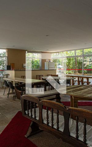 Apartamento para alugar com 120m², 3 quartos e 1 vaga Apartamento para alugar com 120m², 3 quartos e 1 vagaÁrea comum - Salão de festas