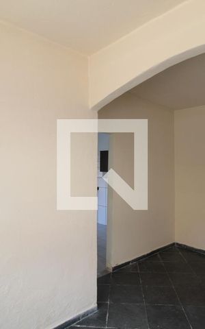 Casa para alugar com 70m², 1 quarto e sem vagaSala