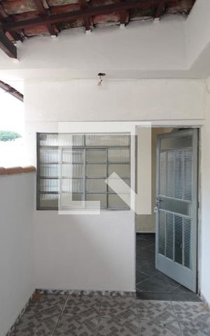 Casa para alugar com 70m², 1 quarto e sem vagaHall de Entrada