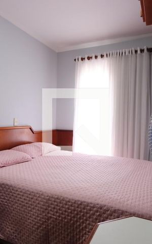 Casa à venda com 286m², 4 quartos e 4 vagasQuarto 4