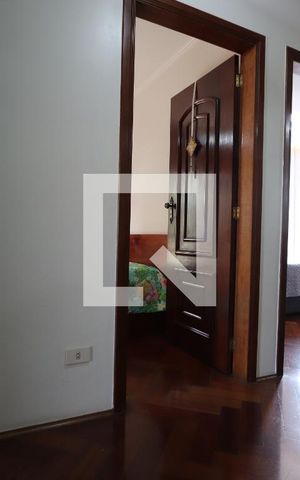 Casa à venda com 286m², 4 quartos e 4 vagasHall dos quartos