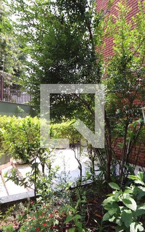 Casa à venda com 286m², 4 quartos e 4 vagasJardim e entrada
