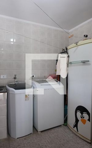 Casa à venda com 286m², 4 quartos e 4 vagasLavanderia
