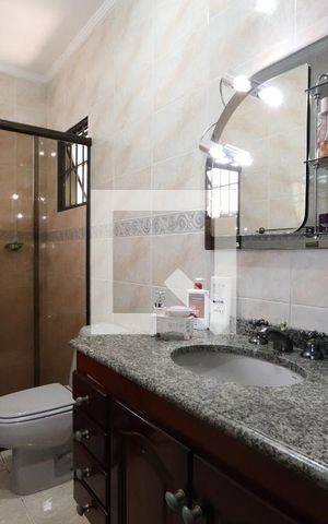 Casa à venda com 286m², 4 quartos e 4 vagasLavabo